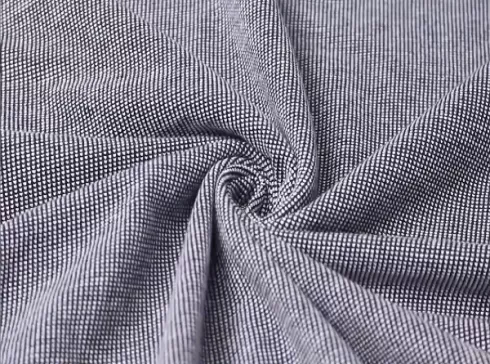 Un equilibrio equilibrato tra comfort naturale, struttura e traspirabilità